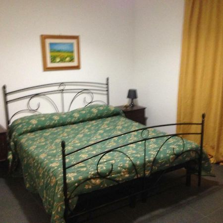 B&B Largo Barile Кальтаніссетта Екстер'єр фото